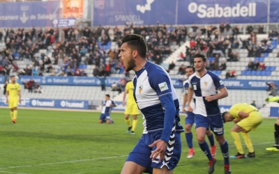 Néstor Querol celebrant el seu gol contra el Villarreal B | Sandra Dihör