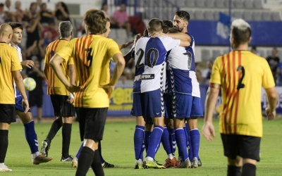 Alegria arlequinada després del gol anotat per Xavi Boniquet | Roger Benet