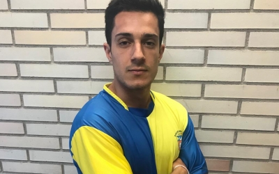 Arnau Guitart defensarà els colors blau i groc aquesta temporada | Sabadell Nord
