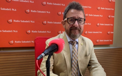 Manolo Hernández, degà de l'ICAS, als estudis de Ràdio Sabadell | Ràdio Sabadell