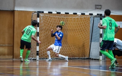Pepe Font va ser l'autor de quatre dels cinc gols dels escolapis | FutsalPia