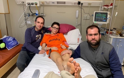 L'Erik, a l'hospital, en una fotografia facilitada pel mateix club | Grups Arrahona
