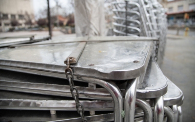 Imatge d'una terrassa tancada per l'estat d'alarma | Roger Benet