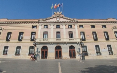 Exterior de l'Ajuntament de Sabadell/ Arxiu