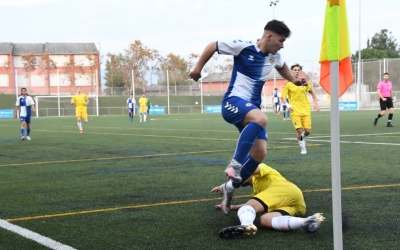 Acció del partit del Centre d'Esports Sabadell contra el Huesca| FutBase CES