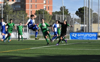 El juvenil del Centre d'Esports Sabadell vol acabar l'any amb victòria | @futbaseces