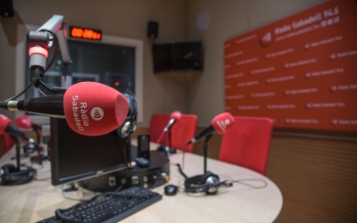 Imatge dels estudis de Ràdio Sabadell | Roger Benet