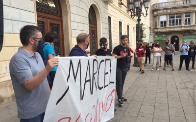 Manifestants aquesta tarda a Sant Roc | Ràdio Sabadell 