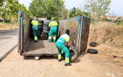 L'Ajuntament de Sabadell investiga l'abocament de 200 pneumàtics a la via pública | SMATSA