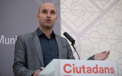 El portaveu de Ciutadans, Adrián Hernández | Roger Benet