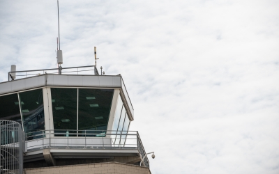 Torre de control de l'Aeroport de Sabadell/ Roger Benet