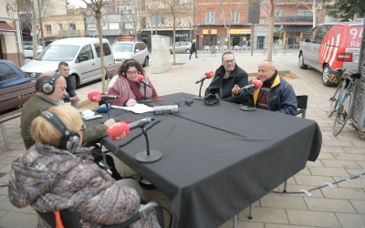 Els representants veïnals a 'El Cafè de la Ràdio' | Roger Benet