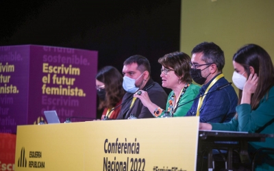 Fernández, segon per la dreta, en la conferència d'aquest matí | Marc Puig Pérez