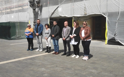 Sabadell recorda el bombardeig de Gernika fent sonar la sirena a l'Ajuntament | Pau Duran