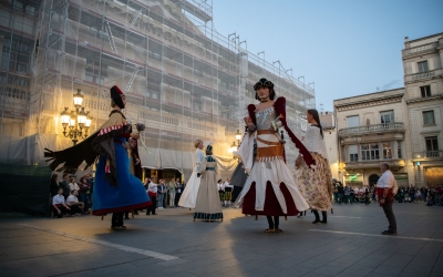 Els Gegants de Sabadell durant el ball d'exhibició | Ràdio Sabadell