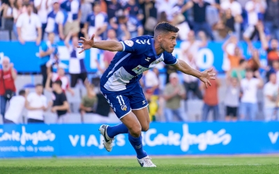Querol celebrant el seu últim gol amb la samarreta arlequinada | Pedro Salado