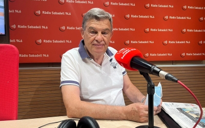 Joan B. Casas, als estudis de Ràdio Sabadell/ Mireia Sans