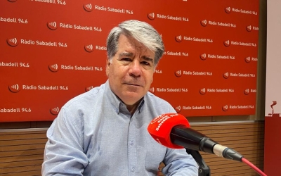 Amadeu Papiol, als estudis de Ràdio Sabadell/ Mireia Sans