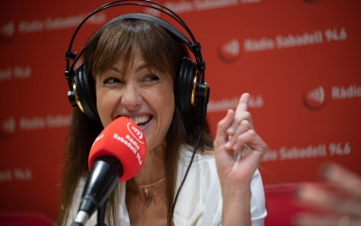 Laura Andrés als estudis de Ràdio Sabadell | Roger Benet
