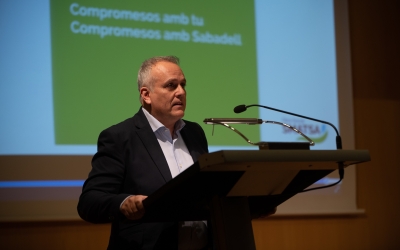 Eugenio Díaz, director general de Serveis Medi Ambient S.A., durant el seu parlament | Roger Benet