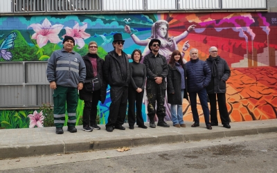 L'institut Les Termes inaugura un grafit sobre el dret al Medi Ambient | Pau Duran