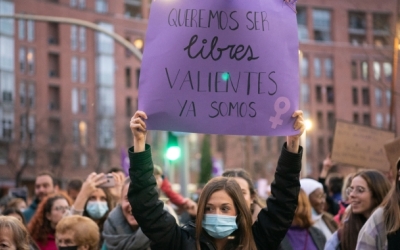 Una manifestant el 8M a Sabadell | Roger Benet