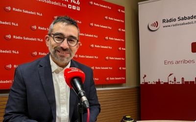 Gabriel Fernández, als estudis de Ràdio Sabadell/ Mireia Sans