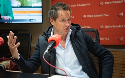 Lluís Matas als estudis de Ràdio Sabadell en una imatge d'arxiu | Roger Benet