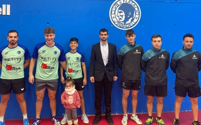 El primer equip de la secció de tenis taula del Club Natació Sabadell | Cedida