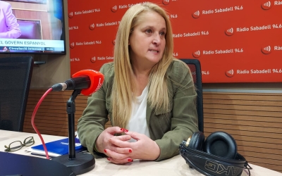 Nuria Acacio als estudis de Ràdio Sabadell