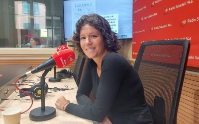 Marta Morell als estudis de Ràdio Sabadell