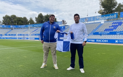 Alberto Pobre, director general del futbol base, amb Conrad Garcia | CES