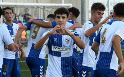 Pau Fernández, celebrant un gol aquesta temporada | CES