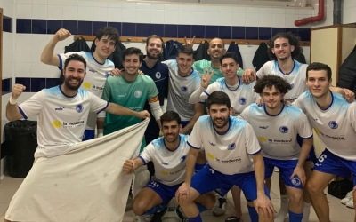 Celebració del Natació Sabadell després de derrotar el Calvià | CNS FS