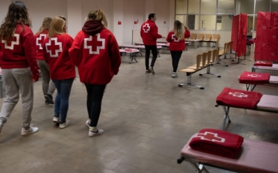 Espai temporal de Creu Roja per atendre les persones sense llar durant l'Operació Fred | Roger Benet
