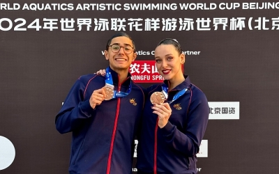 Garcia i Cáceres, amb el bronze a Pequín | Cedida