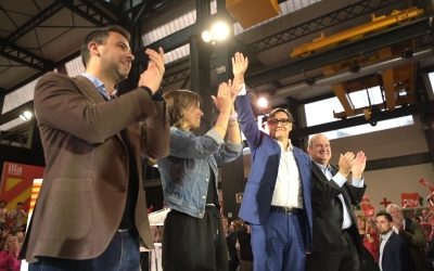 Salvador Illa, amb Marta Farrés, Pol Gibert i Jordi Hereu, a Fira Sabadell | Roger Benet