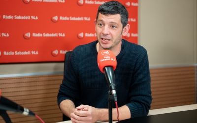 Xavi Pellicer als estudis de Ràdio Sabadell
