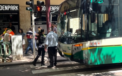 Autobús accidentat a la Rambla | Sergi Garcés
