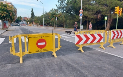 El forat del carrer Adriana ja està tancat després de la fuita del juliol | Núria García