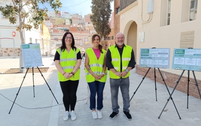 D'esquerra a dreta, la tinenta d'alcaldessa Mar Molina, l'alcaldessa Marta Farrés i el regidor Manuel Robles | Pere Gallifa