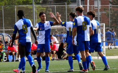 Celebració al Sabadell 'B' en el duel contra la Montañesa | CES
