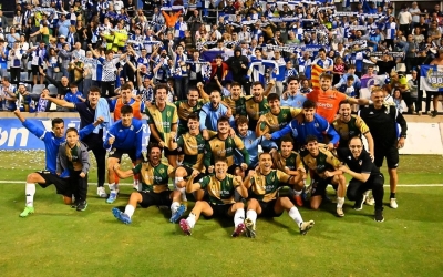 El Sabadell, celebrant la victòria a Lleida