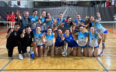 La satisfacció de tot l'equip femení després de la segona victòria consecutiva