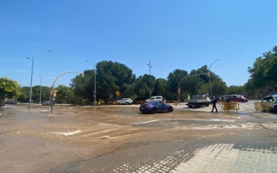 Imatge de la fuita d'aigua a Can Llong | Cedida