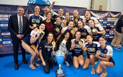 Celebració de la plantilla de l'Astralpool amb la cinquena Supercopa d'Europa