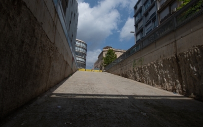 Rampa d'accés a l'aparcament del passeig Manresa | Roger Benet