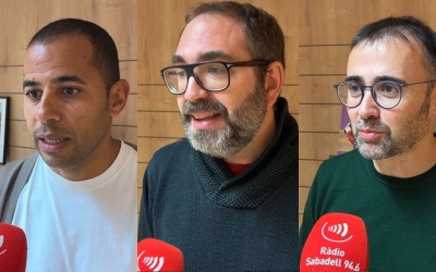 Edjogo, Axel i Padilla, atenent els micròfons de Ràdio Sabadell