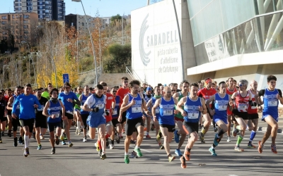 Atletes a la Cursa del riu Ripoll en una edició anterior