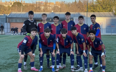 L'equip del Mercantil juvenil 'A' abans de jugar contra el Girona